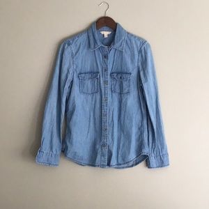 Banana Republic- Denim button down flannel w/ collar - excellent condition